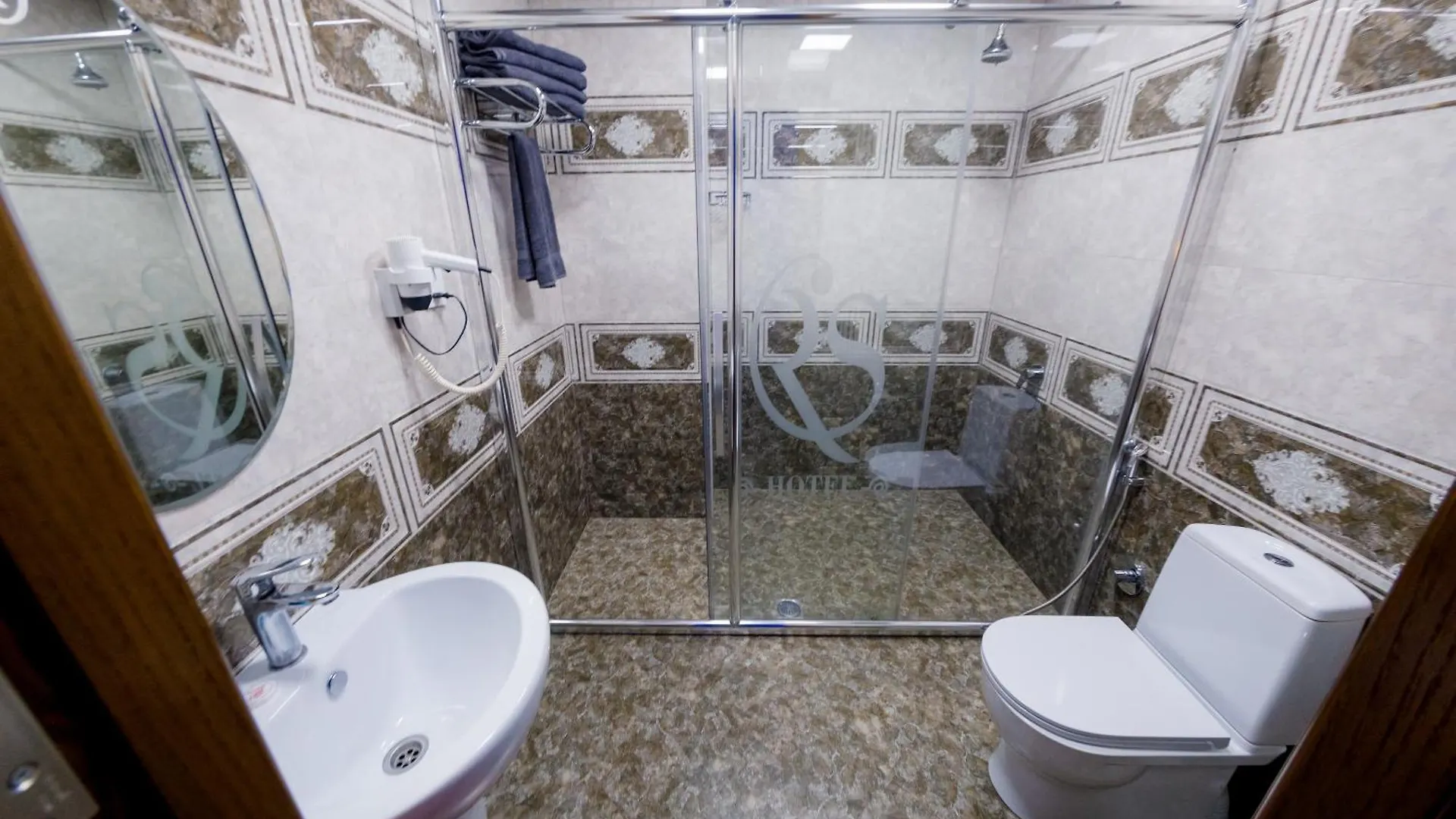 Royal Sapphire Hotel Bakü