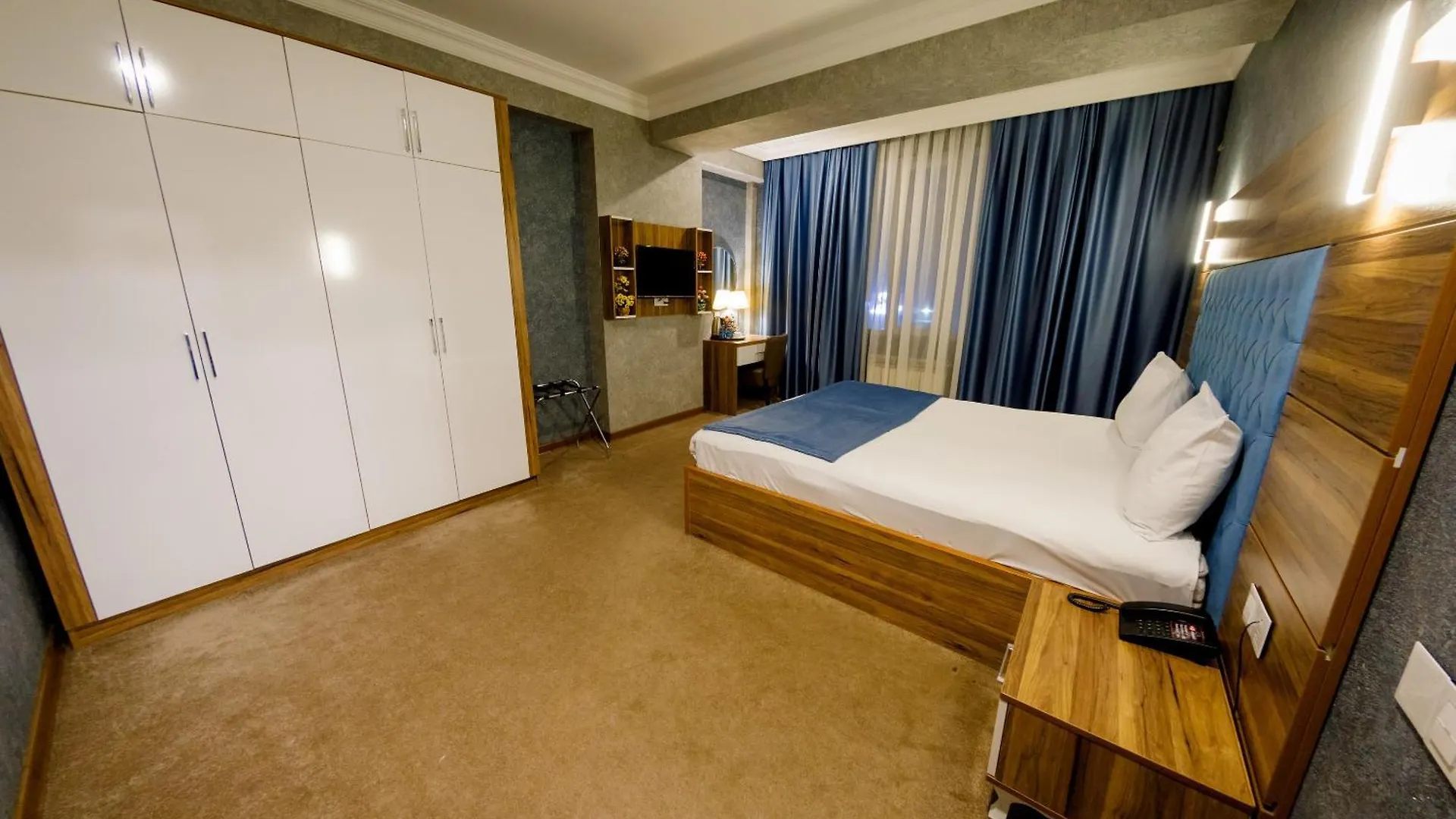 Royal Sapphire Hotel Bakü