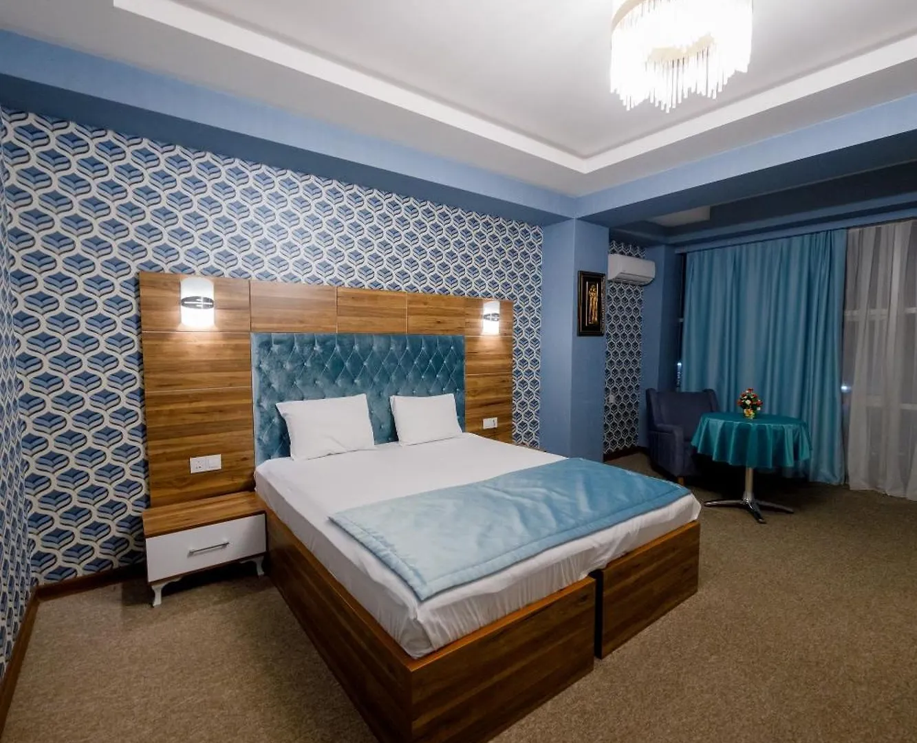 Royal Sapphire Hotel Bakü 0*,
